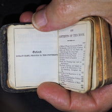 Load image into Gallery viewer, Book of Common Prayer and Administration of the Holy Communion According to the Use of the Church of England. Oxford University Press Warehouse, Amen Corner. Henry Frowde. London. 1898. Silver plaque.