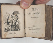Load image into Gallery viewer, BIBLE de l'Enfance Ornée de 48 figures. Guyot et De Pelafol, rue des Grands-Augustins no. 21. Paris. 1815.