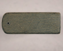 Load image into Gallery viewer, Petit Théâtre de L'Univers, Le. étrennes naturelles, précieuses instructives et amusantes pour l'Année 1782. Langlois. Rue du Petit- Pont, près la rue S. Severin. Paris. [1781].
