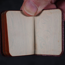 Load image into Gallery viewer, Shakespeare, William. Ellen Terry: A Midsummer Night's Dream, Much Ado About Nothing, Merchant Of Venice, Twelfth Night, The Merry Wives of Windsor. Bryce, David &amp; Son Glasgow. 1904. Five matching volumes.
