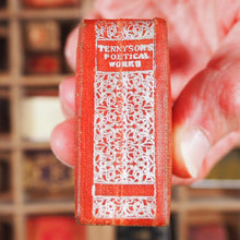 Load image into Gallery viewer, Tennyson, Alfred Lord. Alfred Lord Tennyson&#39;s Poetical Works. &gt;&gt;BRYCE MINIATURE&lt;&lt; Publication Date: 1905 CONDITION: VERY GOOD
