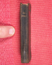 Load image into Gallery viewer, Finger New Testament. New Testament of our Lord and Saviour Jesus Christ: translated out of the original Greek. Oxford University Press. Henry Frowde, Oxford Warehouse, Amen Corner.London. [1891?].
