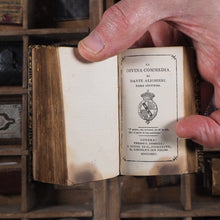 Load image into Gallery viewer, La Divina Comedia. >>PICKERING'S DIAMOND CLASSICS, MINIATURE BOOK<< Dante, Alighieri. Publication Date: 1823 CONDITION: VERY GOOD
