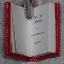 Load image into Gallery viewer, Anderson, Hans Christian. Ugly Duckling. ISBN 10: 0906005329 / ISBN 13: 9780906005323 Published by Gleniffer Press, Wigtown, 1997. Used Condition: As New. Hardcover. >>MINIATURE BOOK<<
