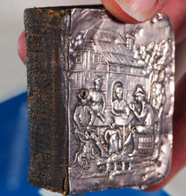 Load image into Gallery viewer, Royal Bijou Birthday Book. A Selection from the Poetical Works of Shakespeare, Wordsworth, Hood, Tennyson, Moore, Burns, Cowper, Scott, Goldsmith, Hemans, Byron, Milton. Publication Date:circa 1900. >>MINIATURE BOOK<<
